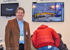Hans Preesman in the booth of Techmek