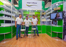 Juan Carlos Ramirez Hernandez and colleagues from Agrolan.