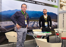 Manuel Guerrero and Hector Lafuento from Asthor. They recently finished a nice project for a pepper greenhouse for Toyota in Japan. More on this project later in Hortidaily.com