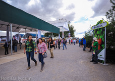 Next to the inner trade show, there was a large section outside with demo fields, greenhouse trials and machinery demo's