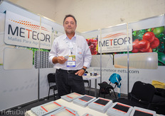 Raz ganelevin from Meteor fabrics.