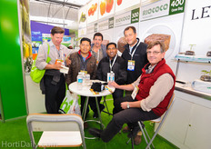 Grower Robert Lowe and colleagues from El Rosal Red Sun greenhouses in Mexico visiting Shan Halamba and Edgar Leyton from Riococo.