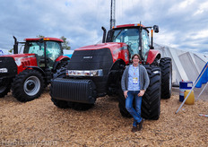 Hortidaily.com editor Boy de Nijs with the new case 315