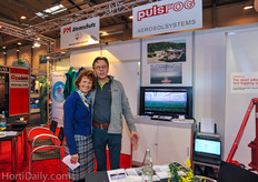 Ingrid Hensler of Pulsfog together with Nikolaus Gregori of PM Atemschutz