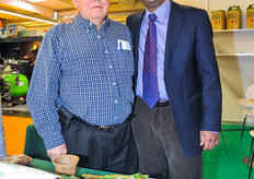 Dr Hugh Poole together with Sam Ahilan from FibreDust