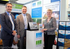 VEK Adviesgroep: the new export manager Xander van der Zande, Pascal van Oers en Monique Treffers