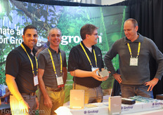 Grodan team Tony Abass, Stuart Lambie and Rens Muusers discussing precision growing with Ruben Houweling.