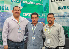Magdiel, Alejandro and Pedro from Ulma Mexico. Click here to read an interview with Pedro from last year: http://www.hortidaily.com/article/4839/Mexico-Greenhouse-development-slowed-due-to-lack-of-subsidies