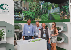 The team of El Oasis Invernaderos.