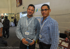 Chris Binfield and Marco Hurtado from Meras Engineering in front of the HortiDaily booth.