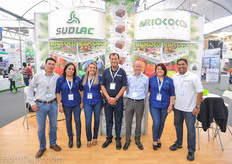 The team from Leyton Greenhouse and Suppply together with Marcel Schoondergangfrom Sudlac and Shan Halamba from Riococo.