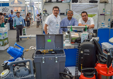 Luis Mario Martínez, Gabriel Díaz Flores, and Francisco Javier Ramírez from Univar Environmental Sciences.