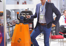 Hans Fakkert of Berg Hortimotive at the booth of Royal Brinkman Turkey.