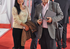 Hedieh Kookcheli and Jakob Tsonakis of DTS Tray - INA Plastics.