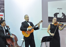 Haluk Atamal organized a very nice cocktail party on Thursday evening.