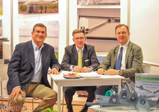 Ricardo Martinez of Asesores en Invernaderos in Mexico visited the show and sat down with Massimo Digitali of Viale System and Luigi Pezzon of PATI