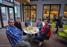 A large group of French greenhouse growers was also present at the tour.