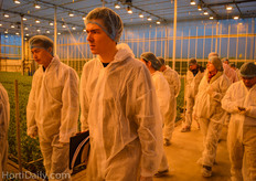 The group is heading to the next department in the Horti Science Parc.