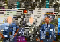 Ronaldt Thoen & Casper Knook with Bosman van Zaal , accompanied by what Ronaldt calls his 'amazing and great support Bill Bissell with AgriNomix'. Bosman van Zaal is in the hall with AgriNomix