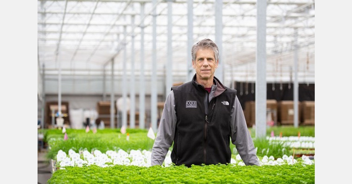 “Adding houseplants provides growers with a good profit margin”