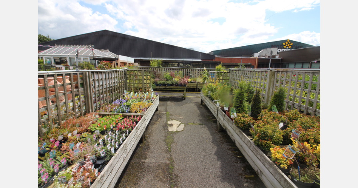 UK Garden Center for sale in Yorkshire