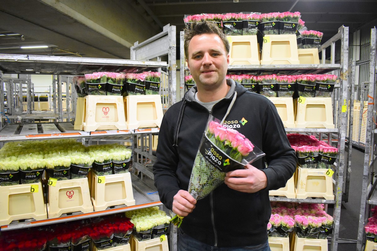 Paardekooper presents the truly sustainable flower sleeve