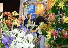so nice all those flowers at the BOT flowerbulbs booth