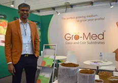Pounraj Kulandaivel with Vaighai and the new sustainable Gro-Med bags.