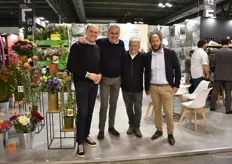 The team of Flora Toscana, a cooperative of 230 growers founded in Pescia, in Pistoia’s province. The company has been present on the floriculture market for 50 years.