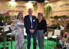 The team of OZ planten. This company is exporting to Italy for more than 25 years.