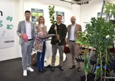 Okan Tüysüz of Becker Etiketten with the team of Trendpack. This Italian company is the official distributor of Ellepot and Becker is their preferred partner. 