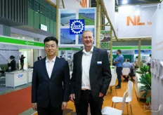 Lock Drives is a German manufacturer of drives that control ventilation and shading for climate control inside greenhouses. The company has subsidiaries in The Netherlands, China and the US. The company is active in the Southeast Asian market, and a first-time exhibitor at Hortex. On the photo are GuiZhao Hu (Vincent) and Ralf Steves.