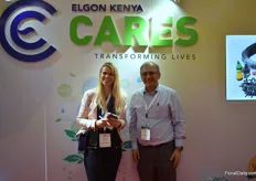 Bimal R. Kantaria of Elgon Kenya with our FloralDaily editor Elita. Over the last years Elgon had seen a boom in demand for printed sleeves as growers are increasingly more packaging bouquets at the farm.