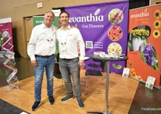 Luit Mazereeuw and Marvin Grootendorst of Evanthia presenting, among others, their new series Matthiola which is 100% selectable. Another highlight is their snapdragon series, like Costa Summer, which are also performing very well in the US.