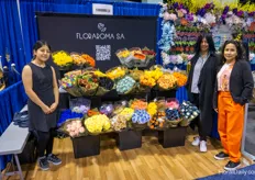 The Floraroma team showing their colourful roses