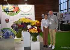 Maria Isabel and Samuel Patino of Flores de Oriente at the IPD booth. PDI supports them to export and exploit new markets.