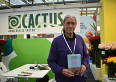 Radolfo La Rota presenting his book about 50 years of Colombian Floriculture.