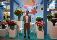 Carlo Lavoro of Flora Campana, an Italian grower of all kinds of flowers. They sell to the northern part of Italy and the Netherlands.