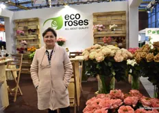 Diana Erazo of Ecoroses, growing roses and ranunculus in Ecuador.