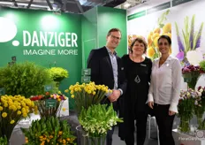 Focco Prins of Queen Genetics, Michal Shafransky and Anat Moshes of Danziger. They were present at the Myplant & Garden for the first time and they saw a lot of interest for their scabiosa,craspedia and Green Dragon from the florists.