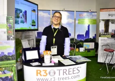 Francesca Di Maria of R3GIS. In the category Innovative machinery, tools and installations for horticulture, they won the “2019 Myplant and Garden novelties and innovations of the horticultural sector” prize with their Professional software for cultivation; an innovative remotely-controlled system for the conditions of trees and arboriculture that allows the introduction of innovative cultivation systems even though it requires assistance of operators.