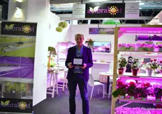 Maurizio Fasolo of Ambra Elettronica. In the category new building materials and/or furniture for garden and landscaper, their Quattro, interior health garden won the first prize in the Excellence Showcase. . “This product allows the user to cultivate unusual plants for interiors. It is easy to use thanks to its modern design, innovative material and advanced nelk gardening indoor technologies.