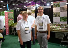 Lidy and Menno van der Straten of Succulents Unlimited. The company was established in 2018 and supplies unrooted cuttings of amongst others echeverias, crassulas, haworthias, and a large range of green plants.  The cuttings are being produced in Kenya and being supplied all over the world.