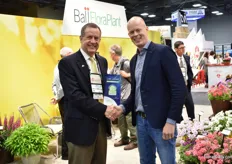 Mike Klopmeyer with Ball FloraPlant received the MPS-GAP Certification that was achieved by Ball FloraPlant Las Limas Farm.