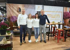 Team of Gediflora presenting Adorable as well as Arluno at their booth, these new families will be introduced next year together with the Fonti Family.