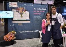 Not only new at the show, also in the US market is Bloomy Pro, a floral design platform. It already exists in the Netherlands, but it seems to be something really new in the US and the interest was high. According to Roy van Voorthuysen, the US costumer seems to be a quick adaptor. Next to Roy, a familiar face; Lourdes Reyes. She supports them to enter the US market with this new product. "I really believe in it and I think it can become a huge success in the US. "