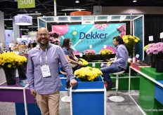 Guillermo Mahecha of Dekker Chrysanten. This Dutch chrysanthemum breeder exhibited for the first time at the show. Their aim was to connect the Colombian grower with the supermarkets.