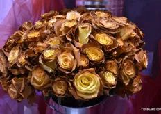 Airbrushed roses of Royal Fowers.
