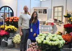 Thomas Steensen and Mariana Arenas of Redil Roses behind the white rose Pompeii, one of their best sellers.