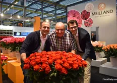 Team of Meilland presenting Fiorelli, which was launched at the auction on October 25 by Kenyan rose farm Bliss Flora. Special about this dark orange variety is the dark shade outside petals. In total, they presented 4 standard new varieties and 2 scented varieties.